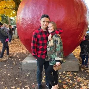 Meet your Posher, Robert